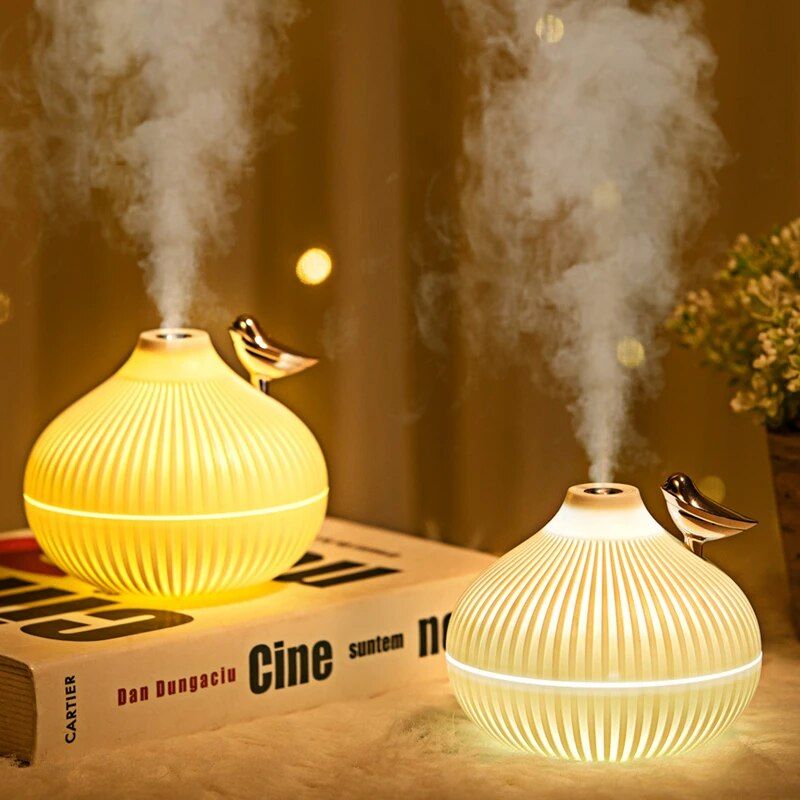 Compact Ultrasonic USB Humidifier with LED Night Light & Aroma Diffuser - Image 3