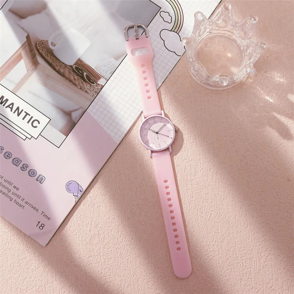 Pink Casual Chic Quartz Ladies Watch - Image 3
