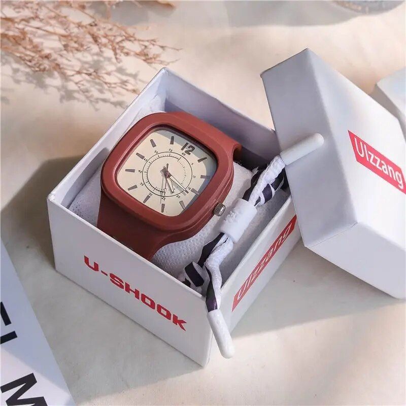 Korean Style Quartz Square Wristwatch - Image 7