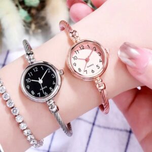 Elegant Gold Bangle Quartz Watch for Women