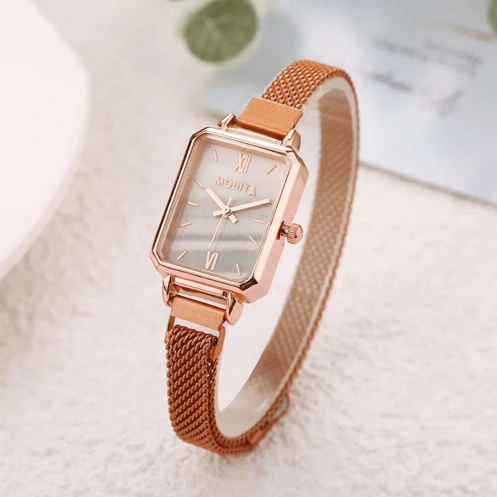 Elegant Square Dial Quartz Women's Watch with Magnetic Rose Gold Mesh Strap - Image 3