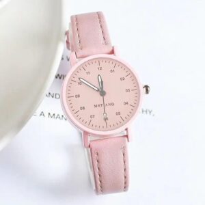 Elegant Women's Quartz Watch - Timeless Waterproof Design
