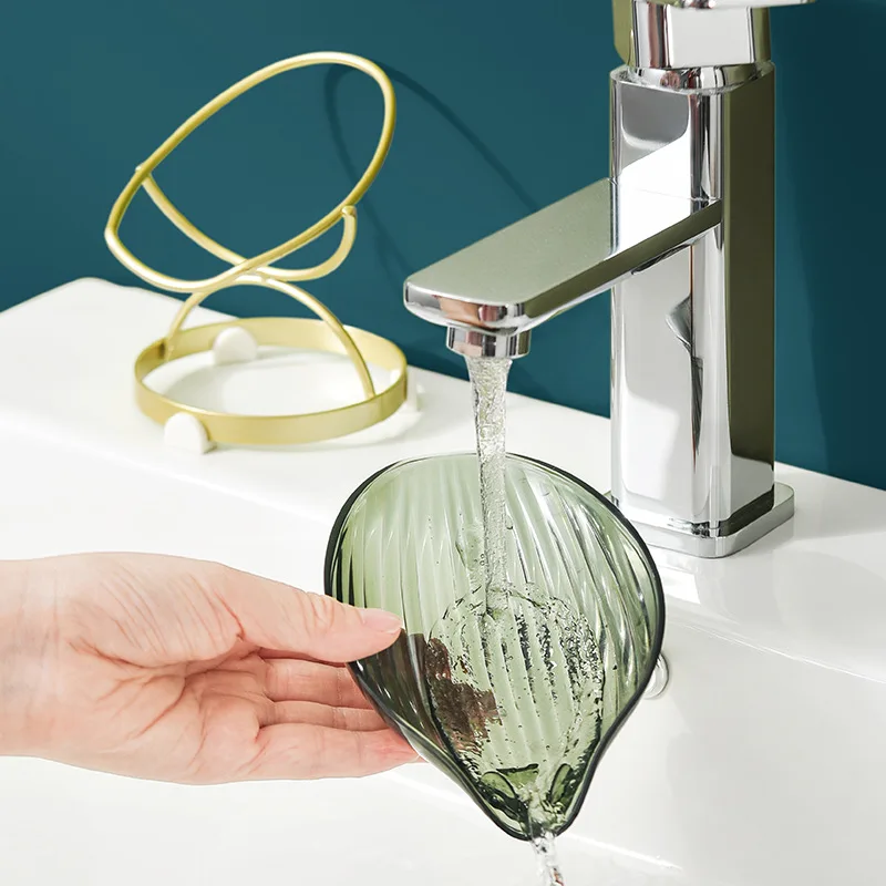 Elegant Leaf-Shaped Soap Dish Holder - Image 4